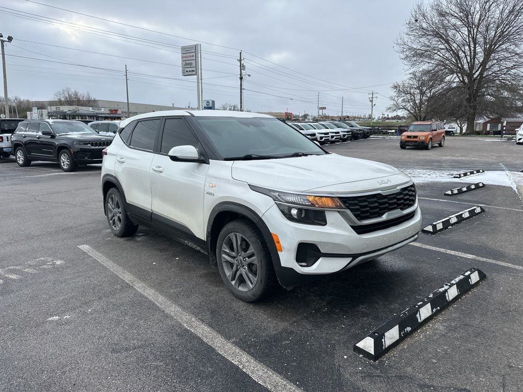 2022 Kia Seltos LX