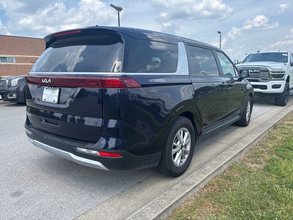 2024 Kia Carnival LX