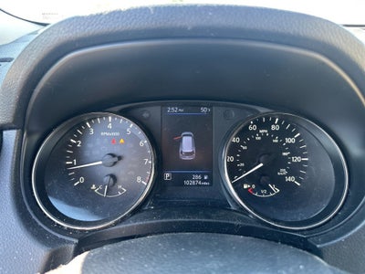 2020 Nissan Rogue SV