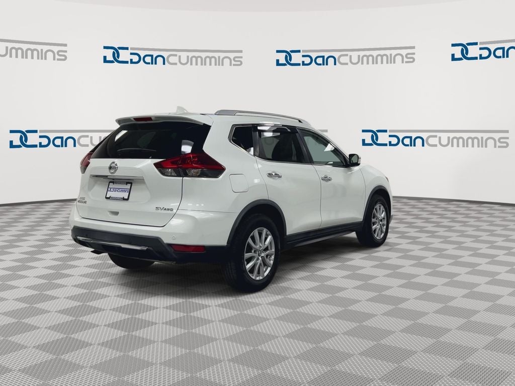 2020 Nissan Rogue SV