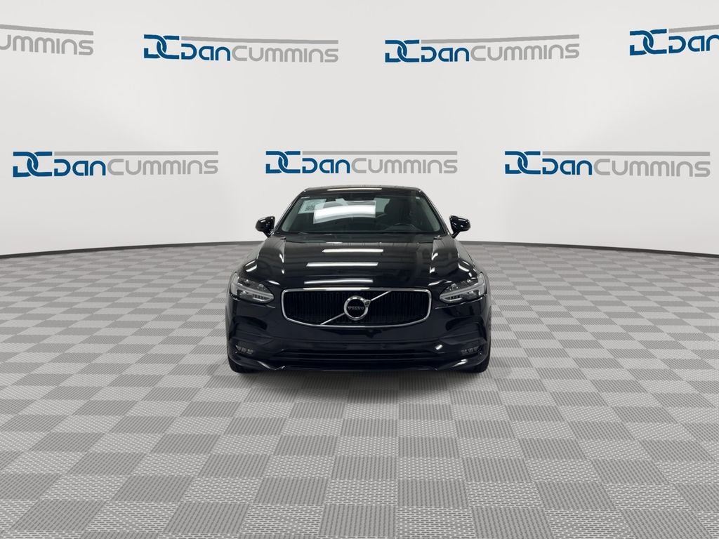 2018 Volvo S90 T5 Momentum