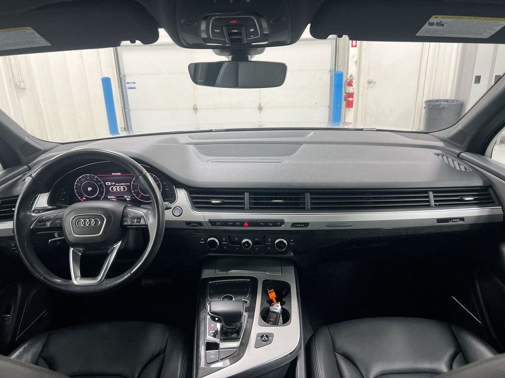 2019 Audi Q7 45 Premium Plus