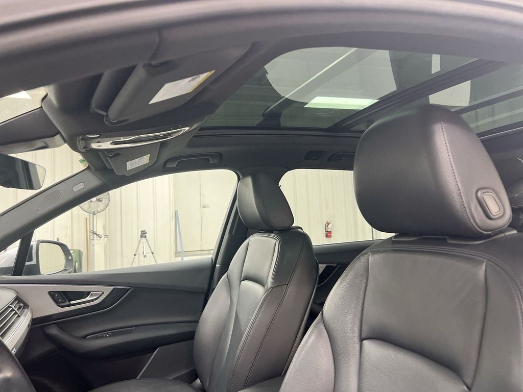 2019 Audi Q7 45 Premium Plus