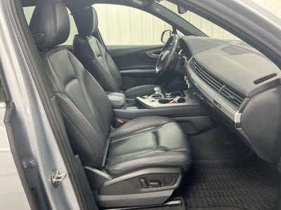 2019 Audi Q7 45 Premium Plus