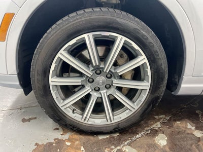 2019 Audi Q7 45 Premium Plus