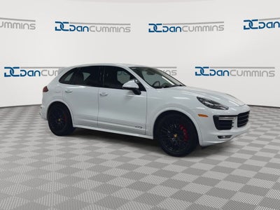 2016 Porsche Cayenne GTS
