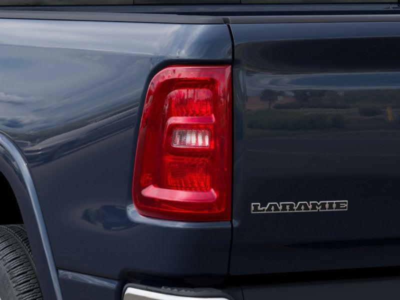 2027 RAM 1500 RAM 1500 LARAMIE CREW CAB 4X4 5'7' BOX