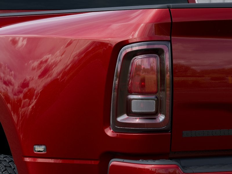 2027 RAM 3500 RAM 3500 BIG HORN CREW CAB 4X4 8' BOX