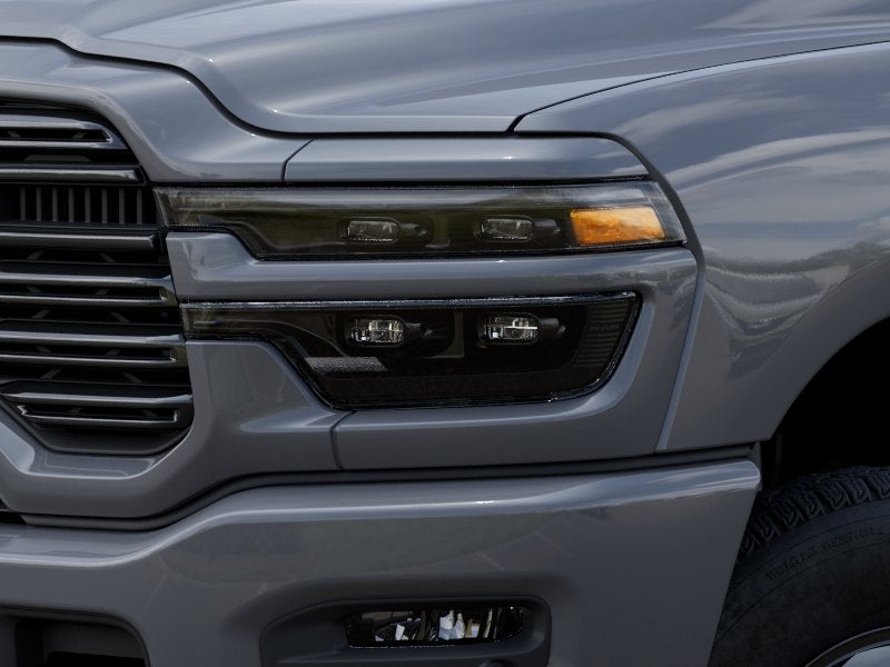 2027 RAM 3500 RAM 3500 LARAMIE CREW CAB 4X4 8' BOX