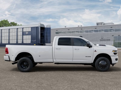 2027 RAM 3500 RAM 3500 LARAMIE CREW CAB 4X4 8' BOX