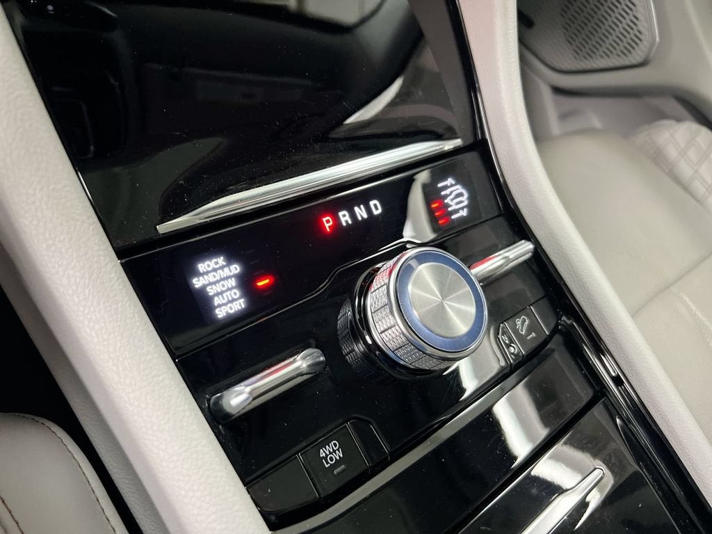 2022 Jeep Grand Cherokee Summit