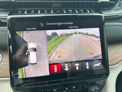 2022 Jeep Grand Cherokee Summit