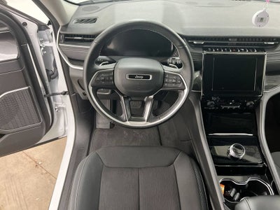 2022 Jeep Grand Cherokee L Laredo