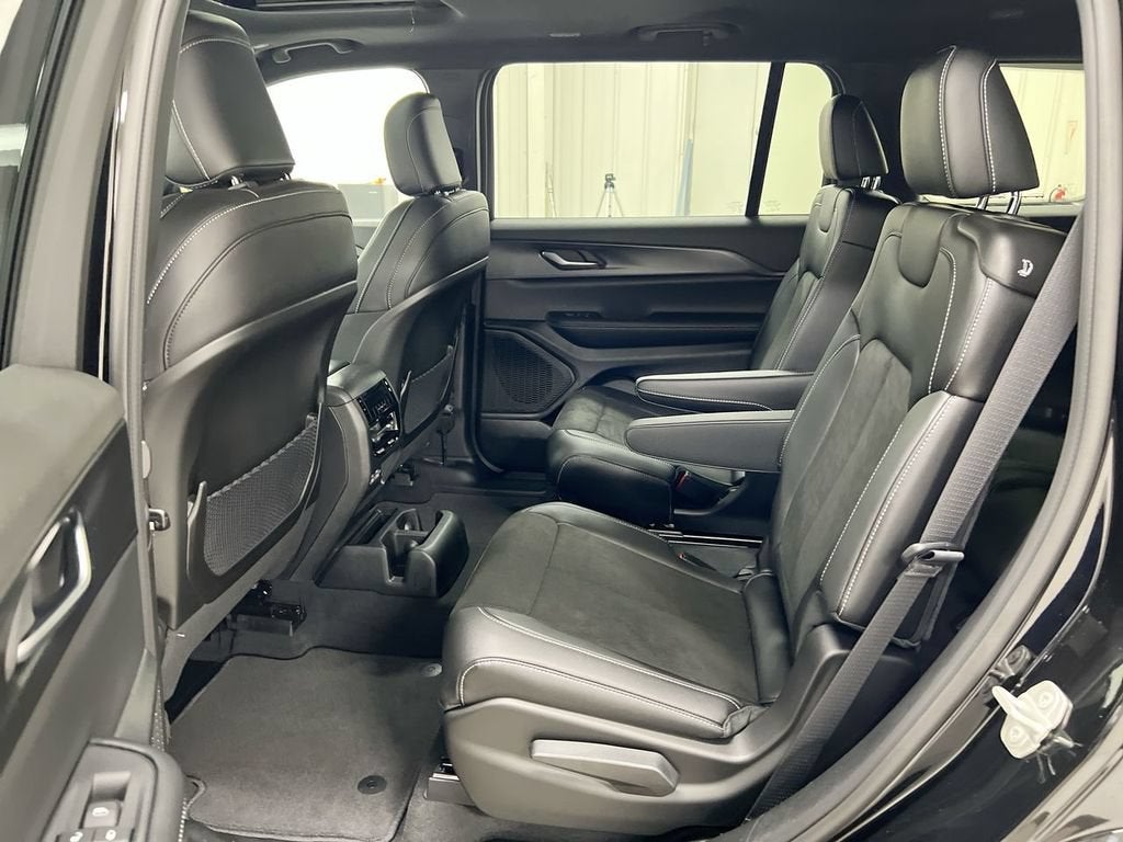 2023 Jeep Grand Cherokee L Altitude X