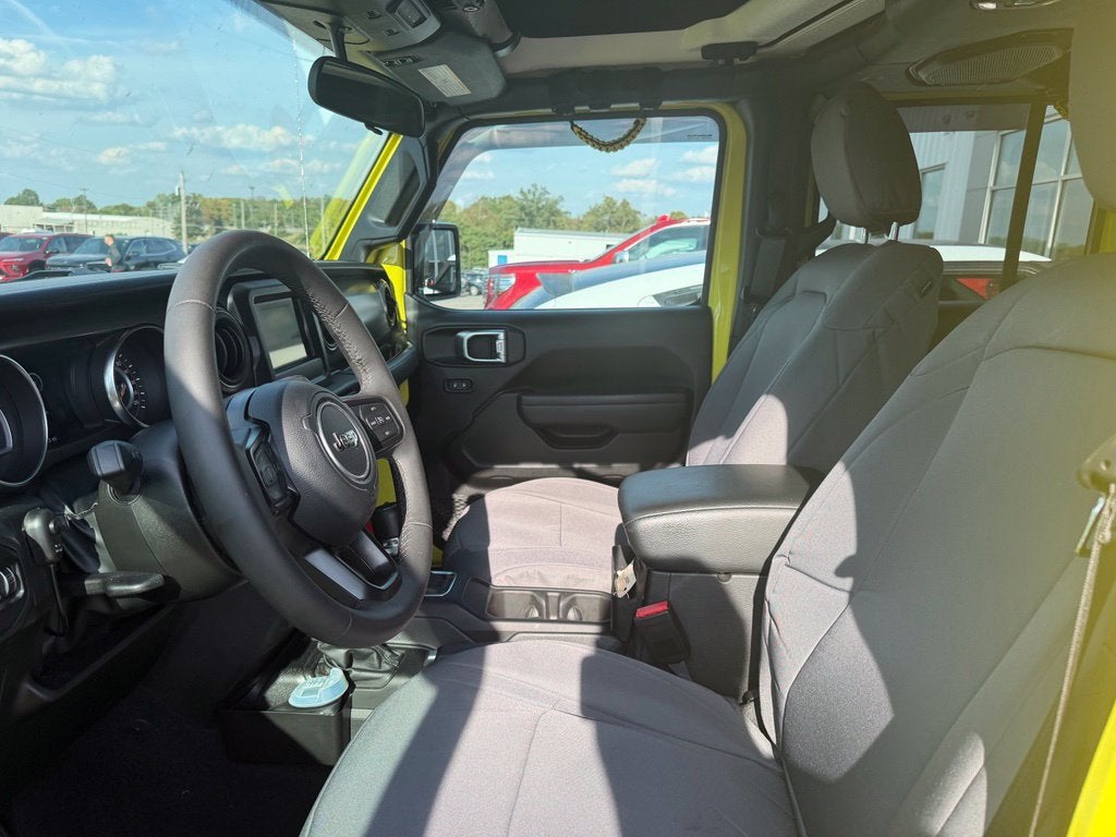 2023 Jeep Gladiator Sport S