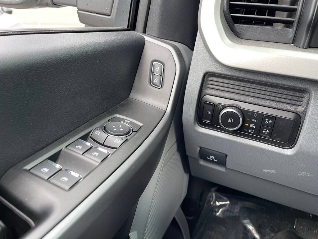2025 Ford Super Duty F-350 SRW XL