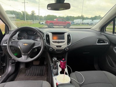 2017 Chevrolet Cruze LS