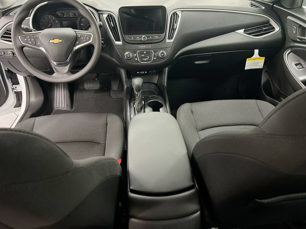 2024 Chevrolet Malibu LS
