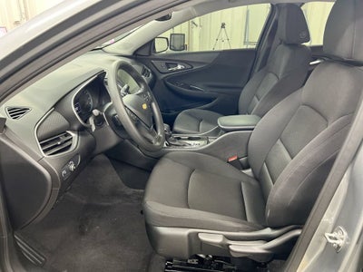 2025 Chevrolet Malibu LS