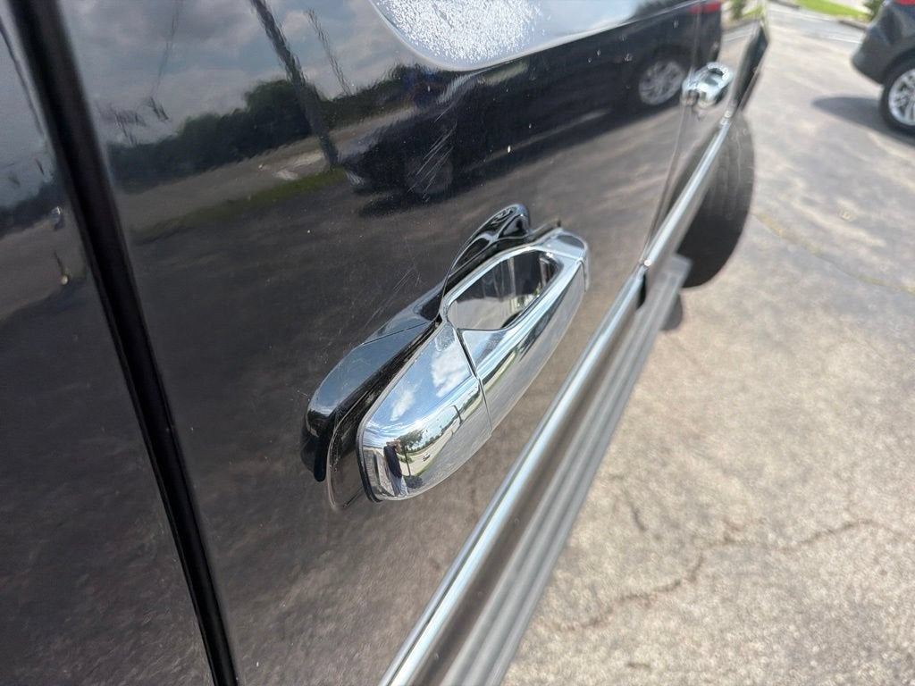 2008 GMC Yukon XL Base