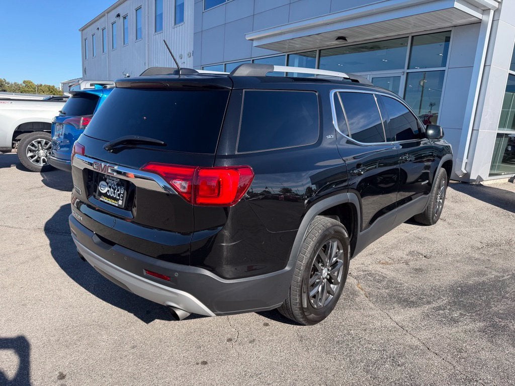 2017 GMC Acadia SLT