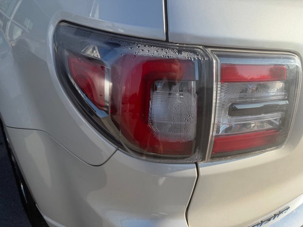 2013 GMC Acadia Denali