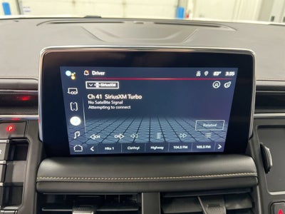 2022 GMC Yukon XL AT4