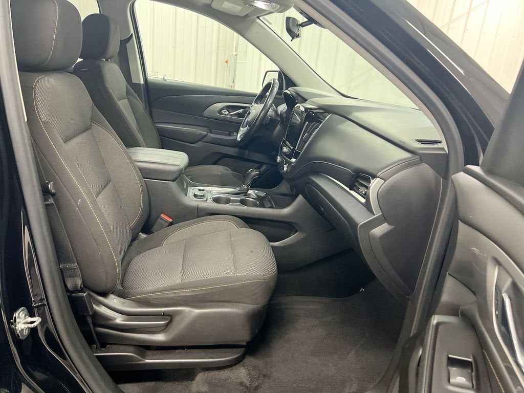 2018 Chevrolet Traverse LT Cloth