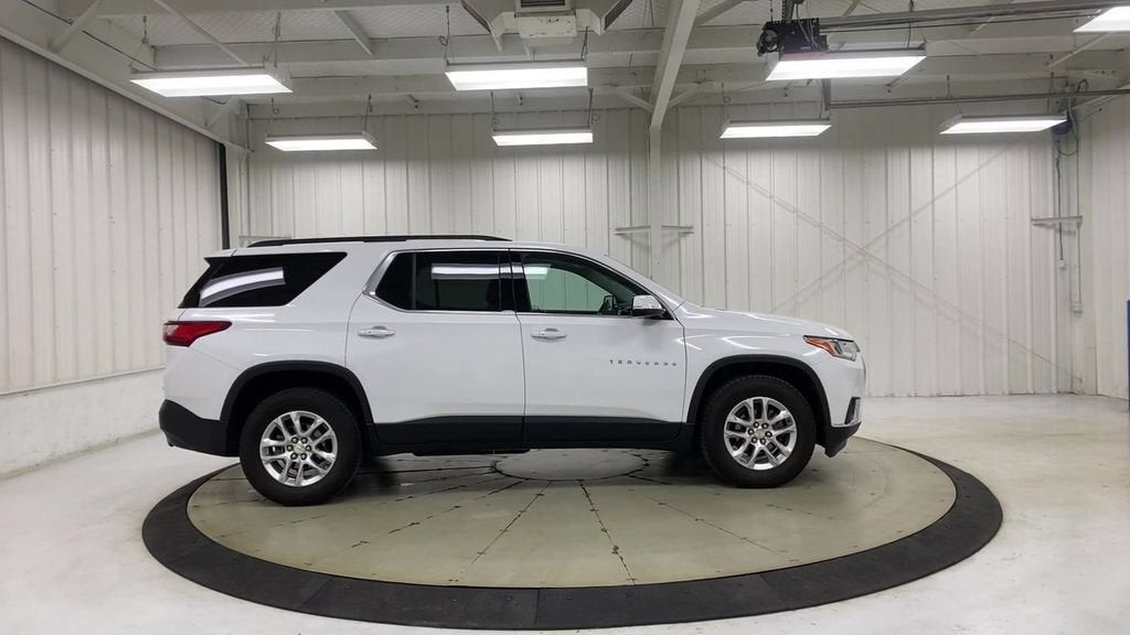 2020 Chevrolet Traverse LT Leather