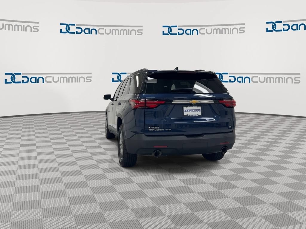 2023 Chevrolet Traverse LT Leather