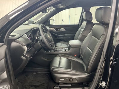 2022 Chevrolet Traverse LT Leather