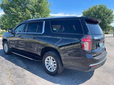 2023 Chevrolet Suburban LT