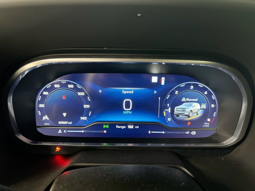 2023 Chevrolet Suburban RST