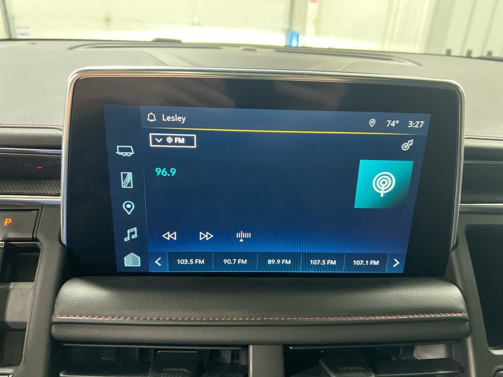 2023 Chevrolet Suburban RST