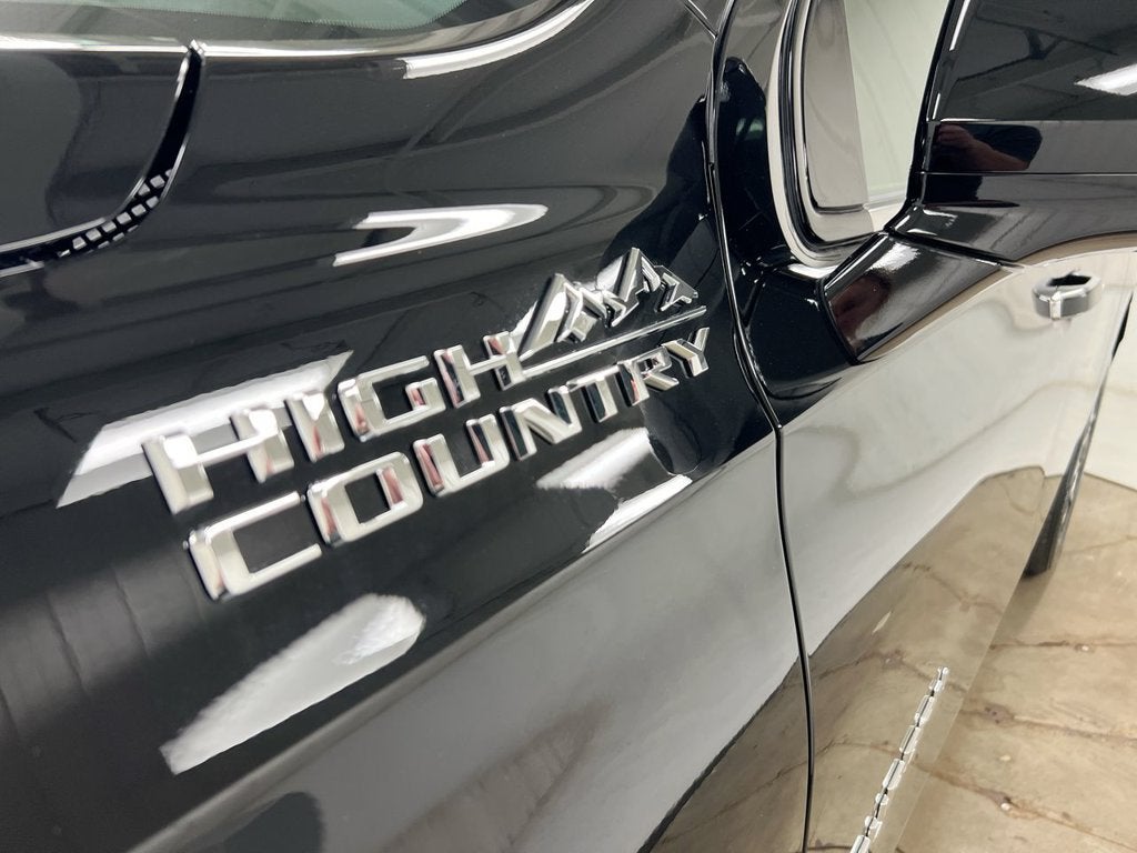 2024 Chevrolet Suburban High Country