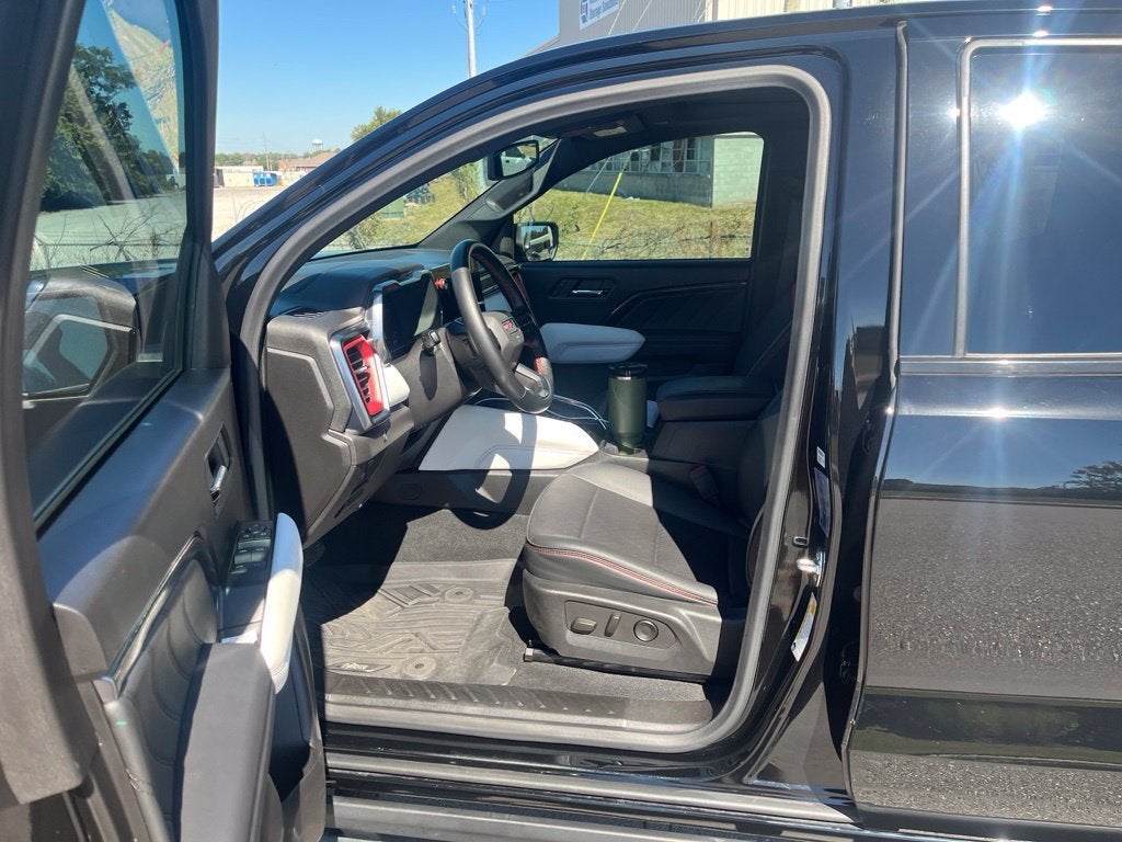 2024 GMC Canyon AT4X