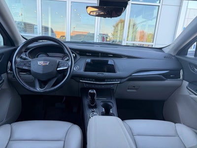 2023 Cadillac XT4 AWD Premium Luxury