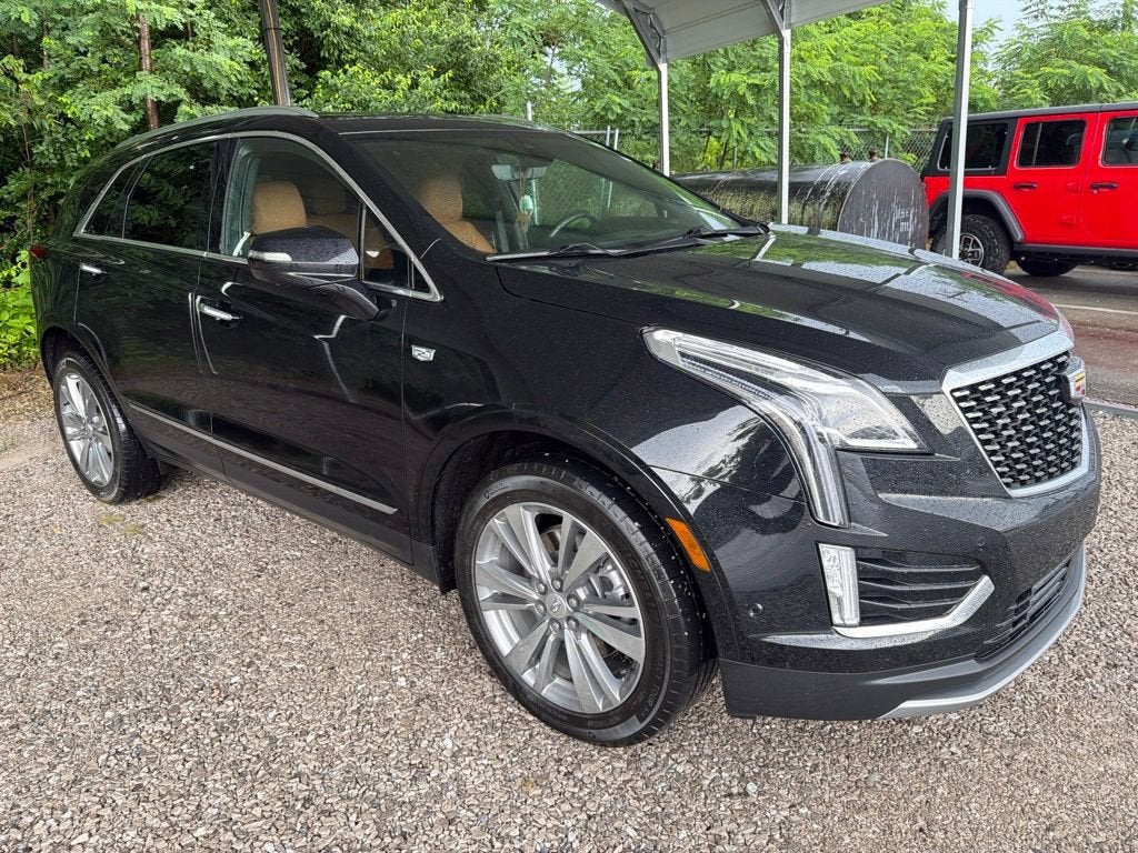 2022 Cadillac XT5 Premium Luxury