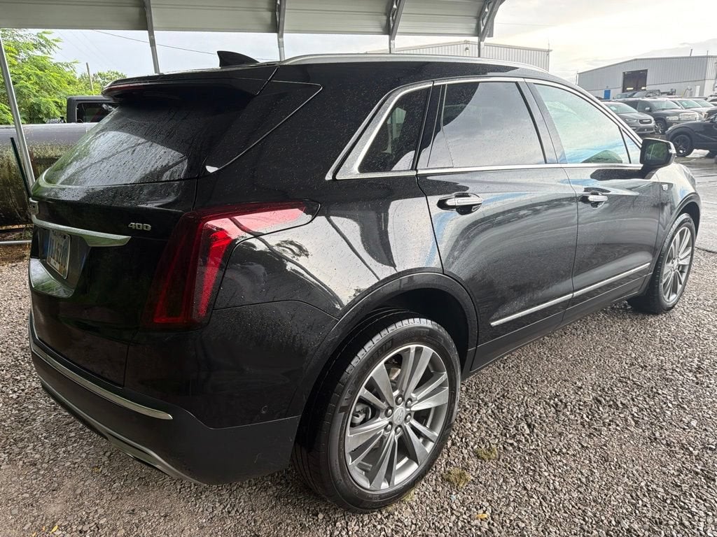 2022 Cadillac XT5 Premium Luxury