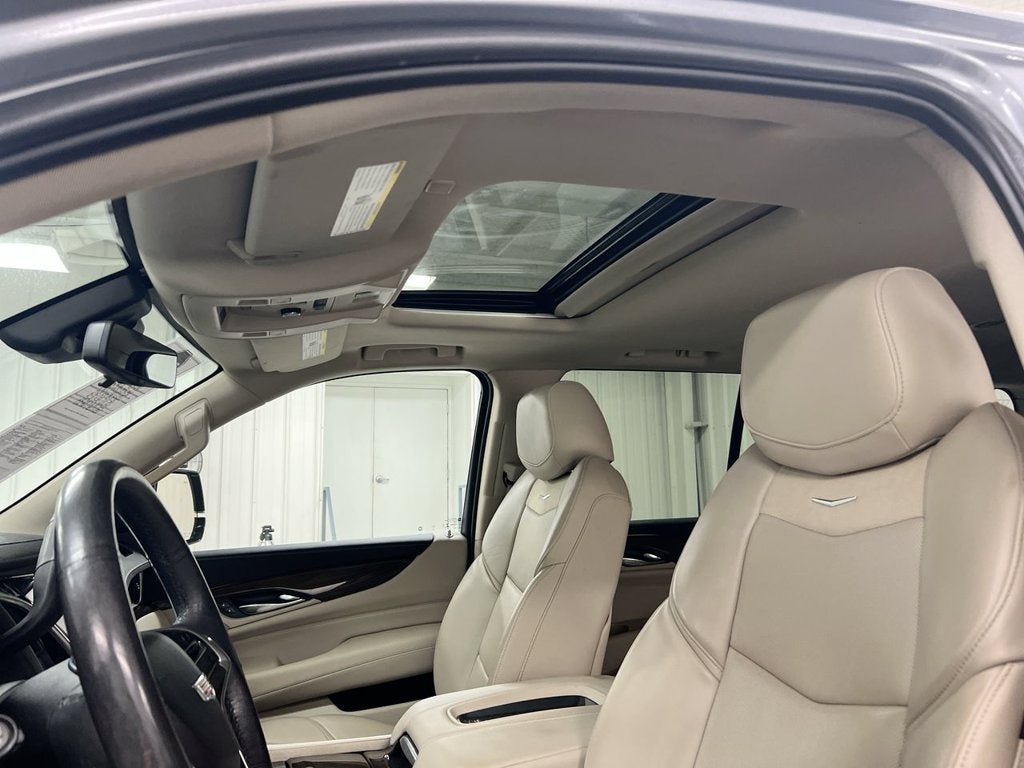2020 Cadillac Escalade Luxury