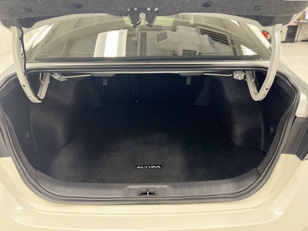 2024 Nissan Altima 2.5 SL