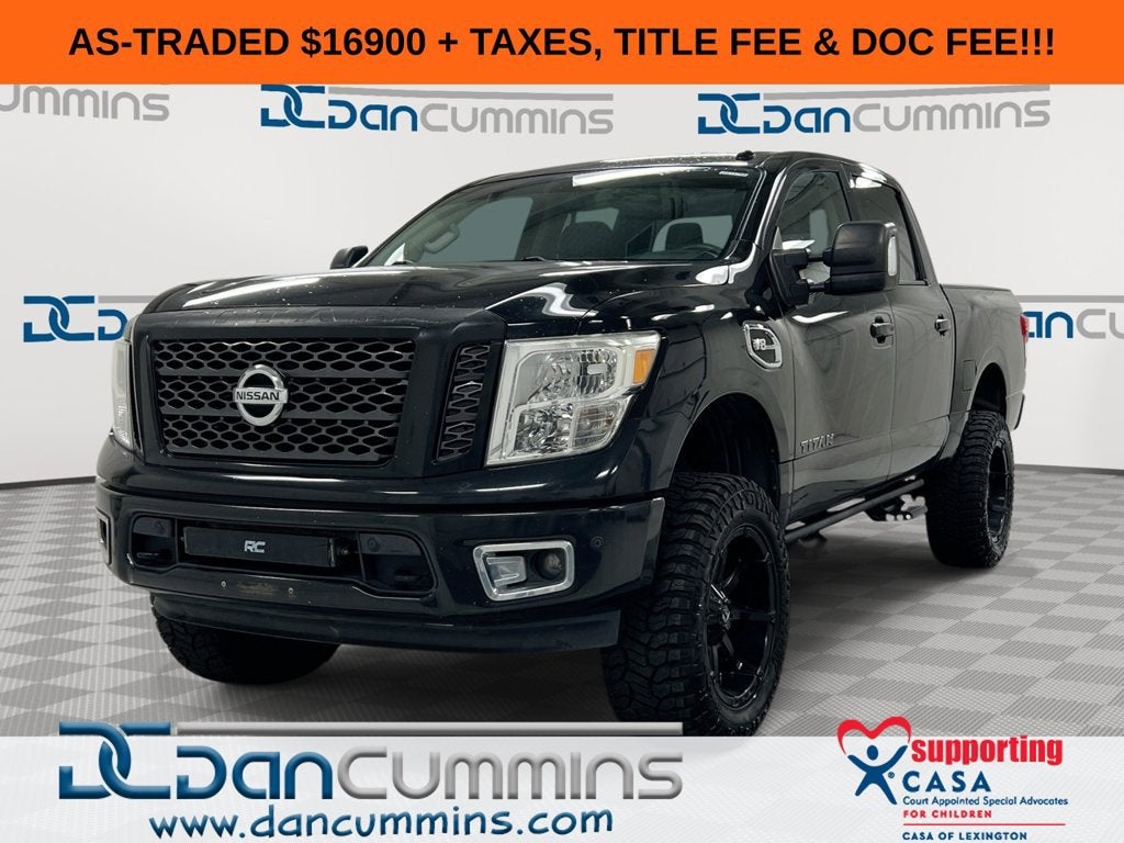 2017 Nissan Titan SV