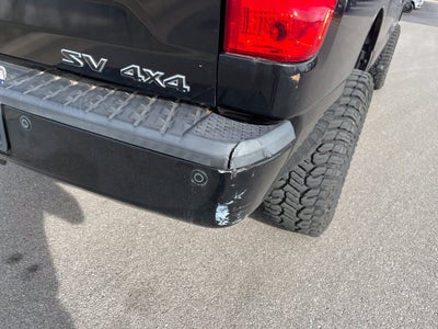2017 Nissan Titan SV