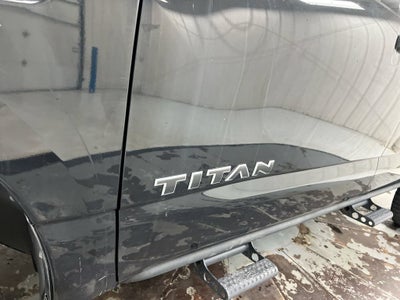 2017 Nissan Titan SV