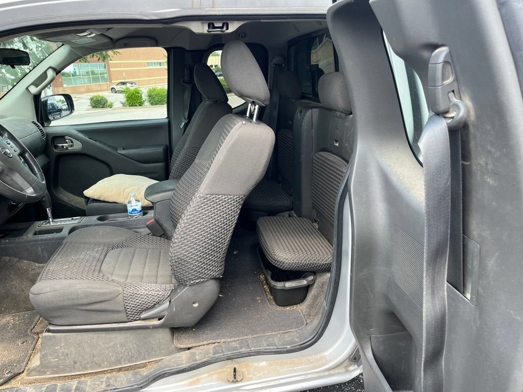 2016 Nissan Frontier SV