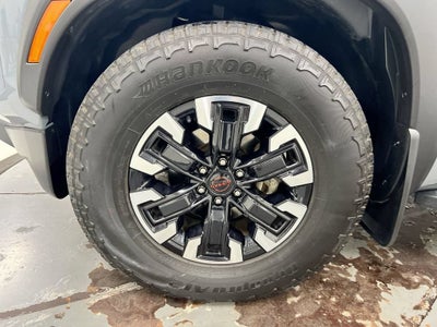 2024 Nissan Frontier PRO-X