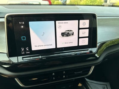 2025 Volkswagen Atlas Cross Sport 2.0T SE w/Technology
