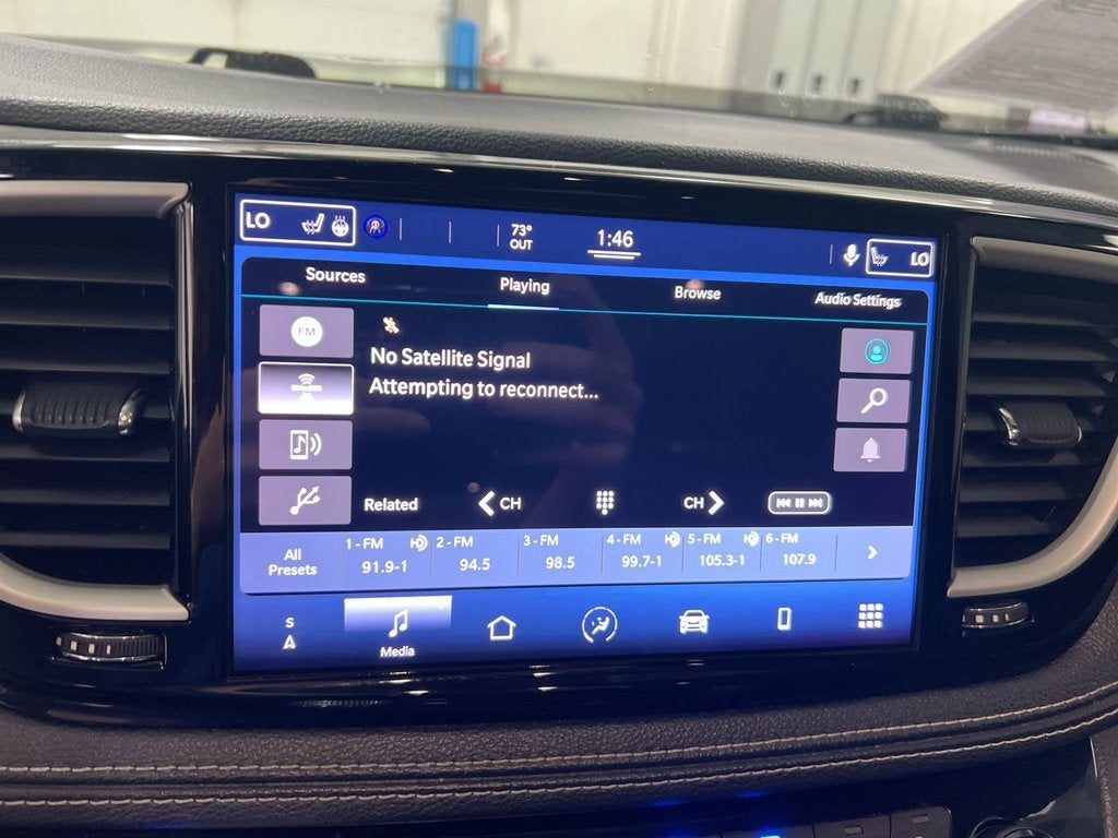 2021 Chrysler Pacifica Touring L