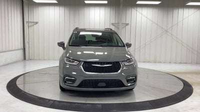 2021 Chrysler Pacifica Touring