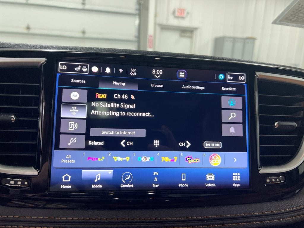 2023 Chrysler Pacifica Pinnacle
